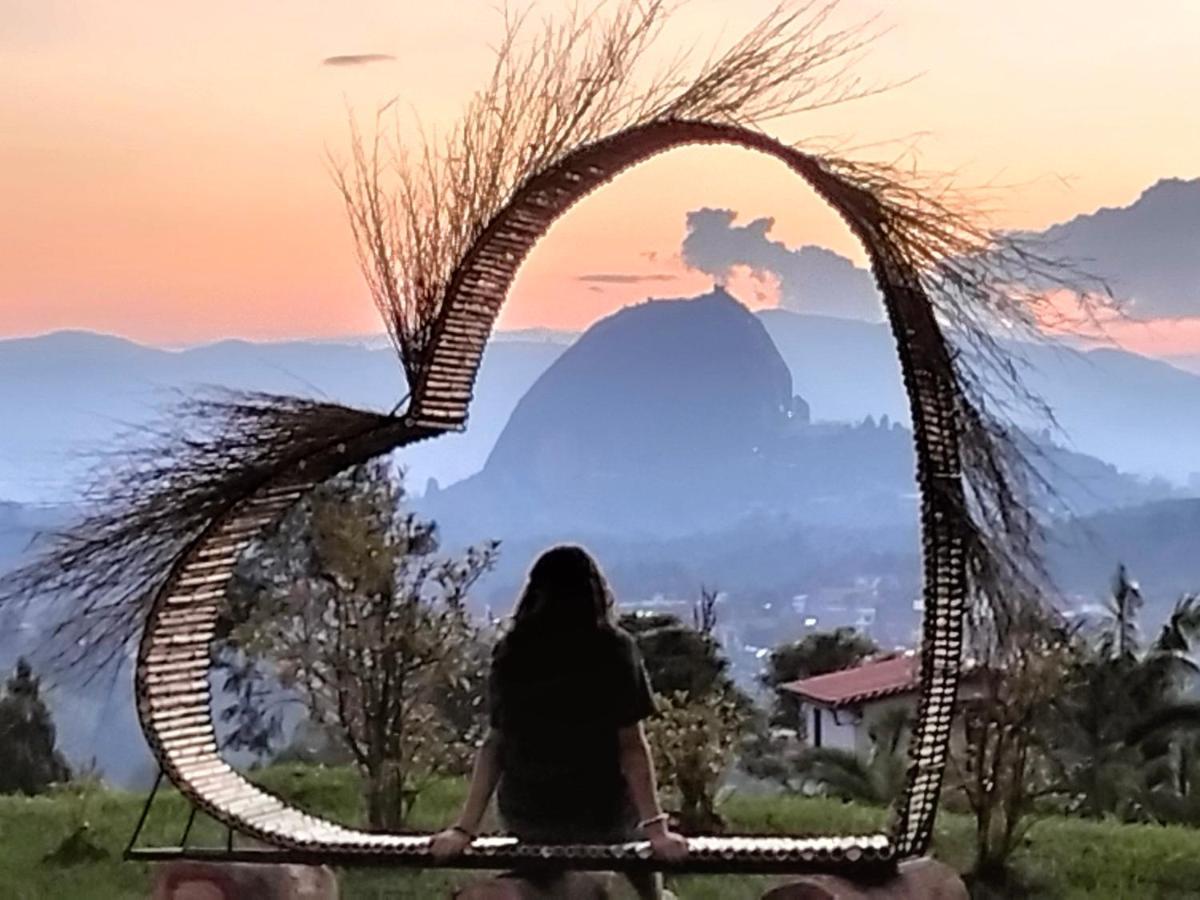 Отель El Mirador De Guatape 2 Экстерьер фото